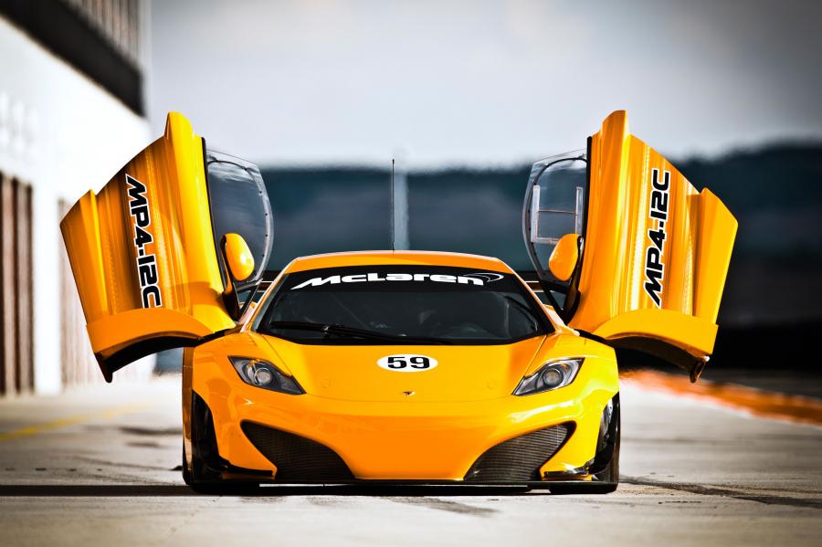  McLaren MP4-12C GT3 2011 года  (фото 21 из 107)